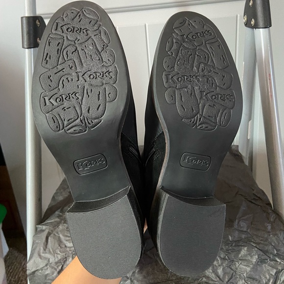 NIB Korks Sonya Distressed Leather Boot - Picture 9 of 10